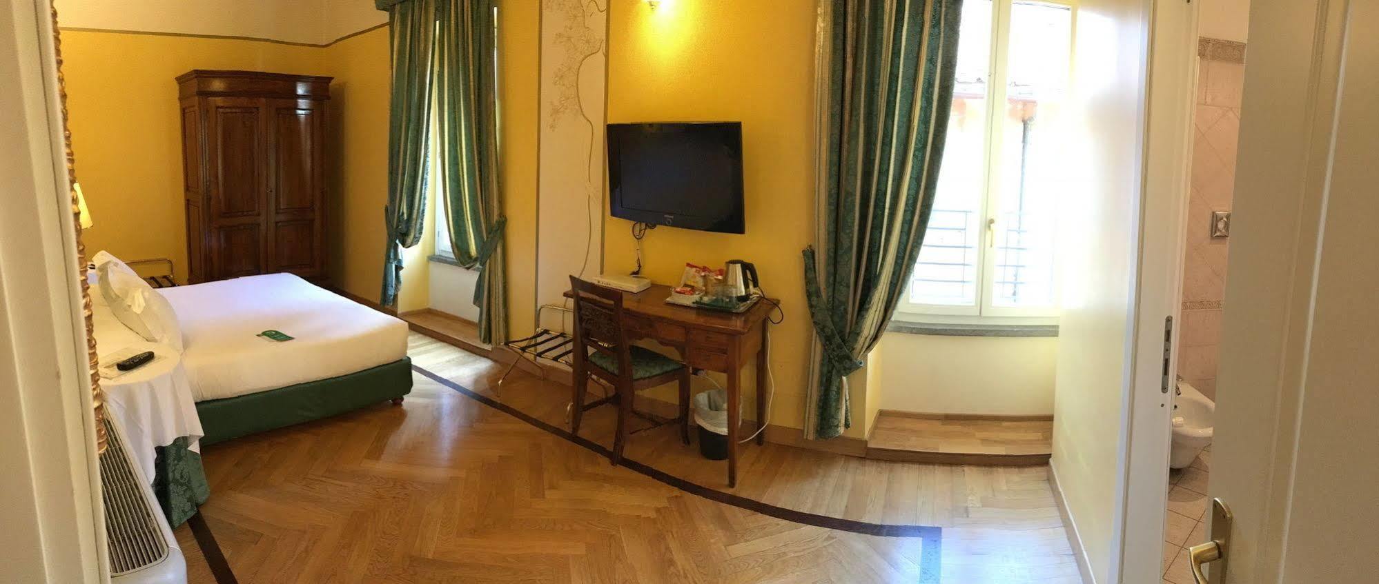 Coronari Palace Рим Екстер'єр фото